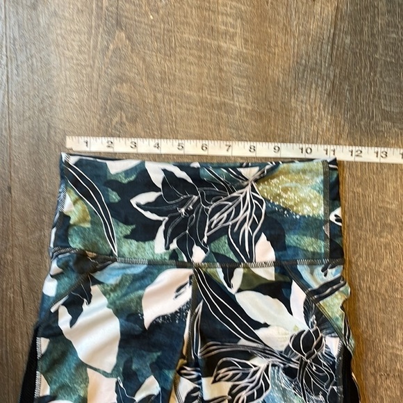 Athleta Chaturanga Tropical Print Leggings Size XXS - Picture 16 of 17